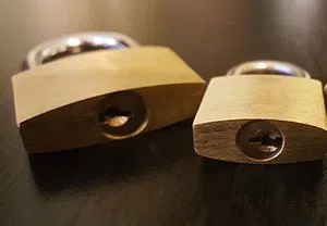 Union Locksmith Store Fort Worth, TX 817-357-4979 - key-broke-in-lock